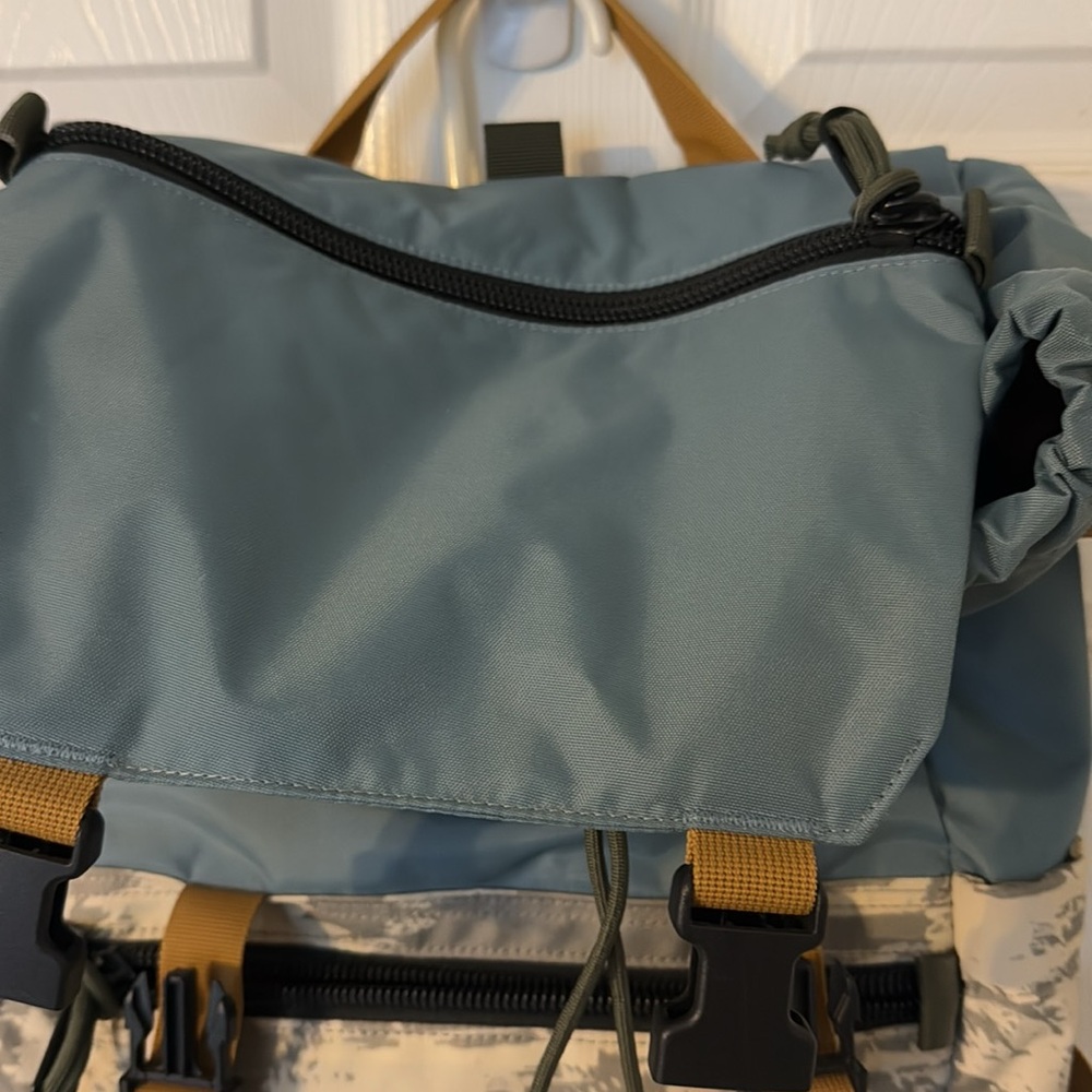 TOPO Designs backpack - Picture 4 of 6